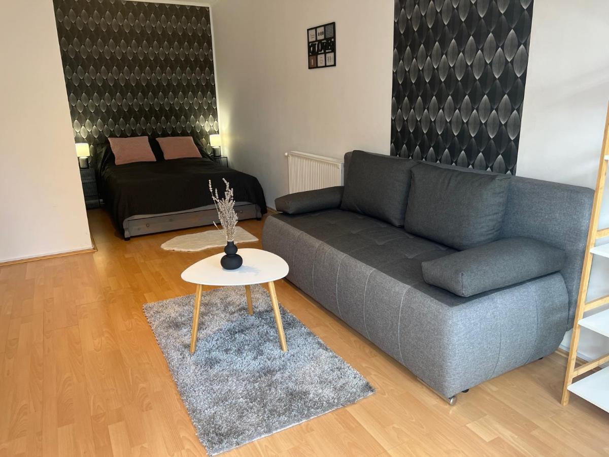 Belvarosi Apartman Eger Exterior photo